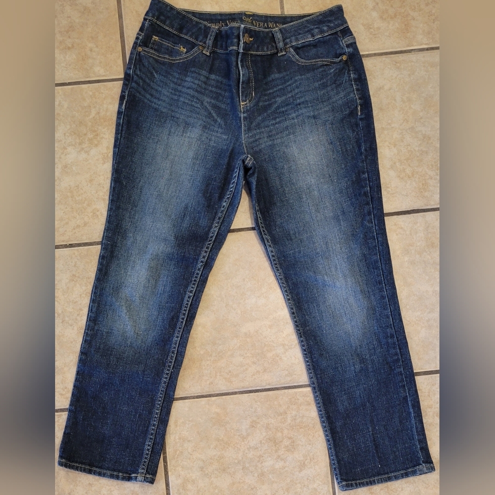 SIMPLY VERA Straight Leg Cropped Jeans Size 10.
